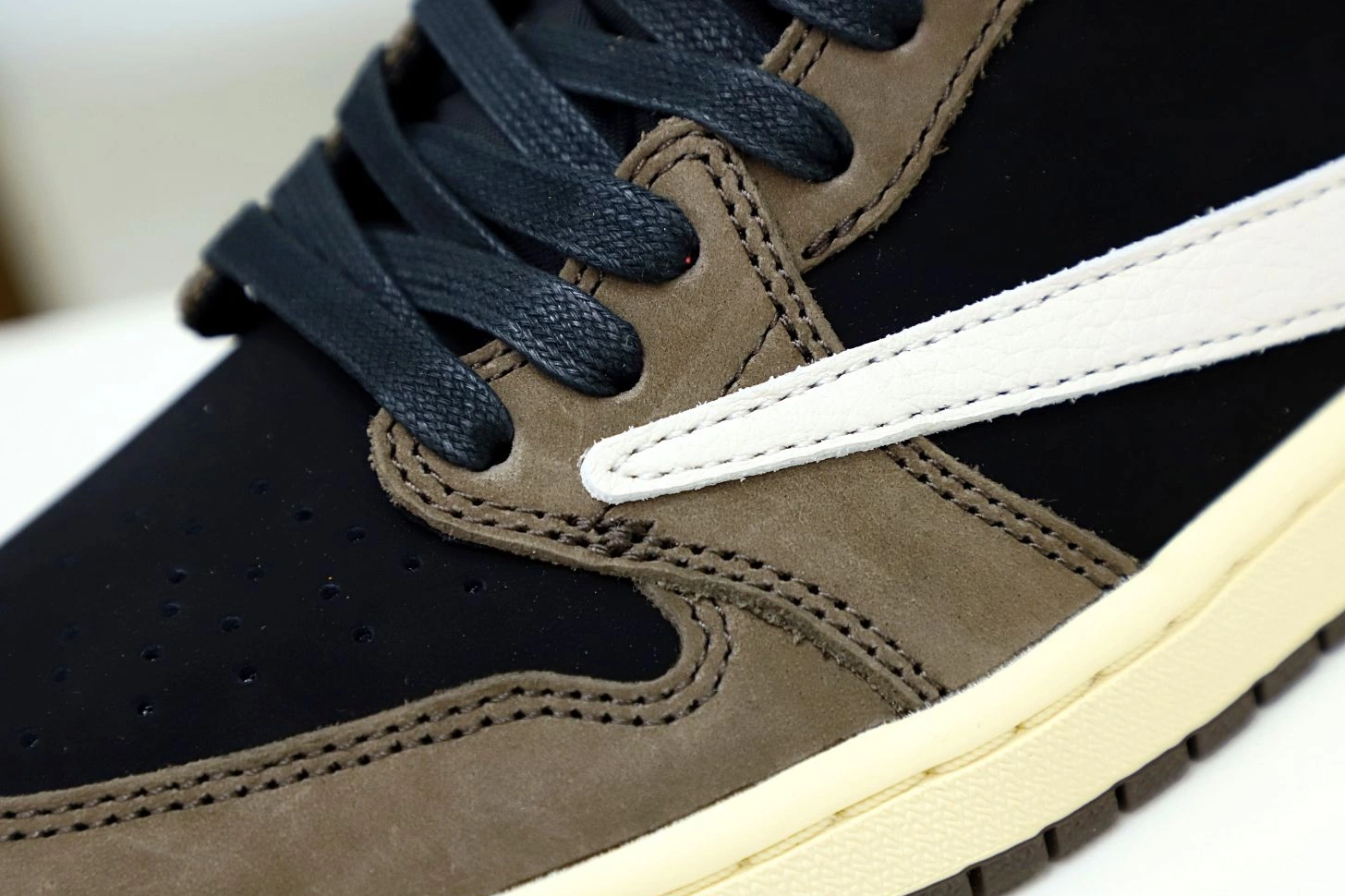 Jordan Jordan 1mLow x Travis SP OG Scott TS Air 0208